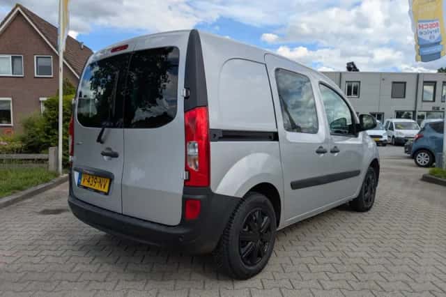 Mercedes-Benz Citan (2018) thumbnail 5