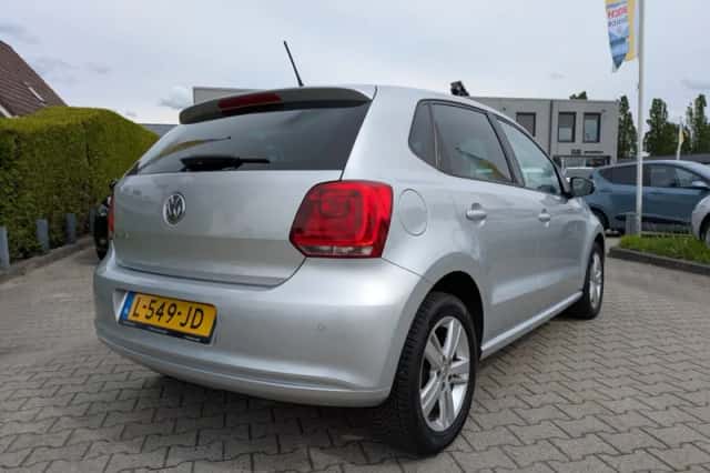 Volkswagen Polo (2014) thumbnail 5