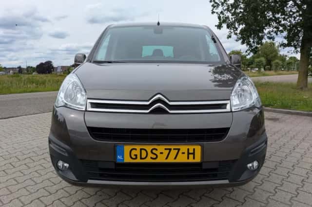 Citroën Berlingo (2018) thumbnail 2