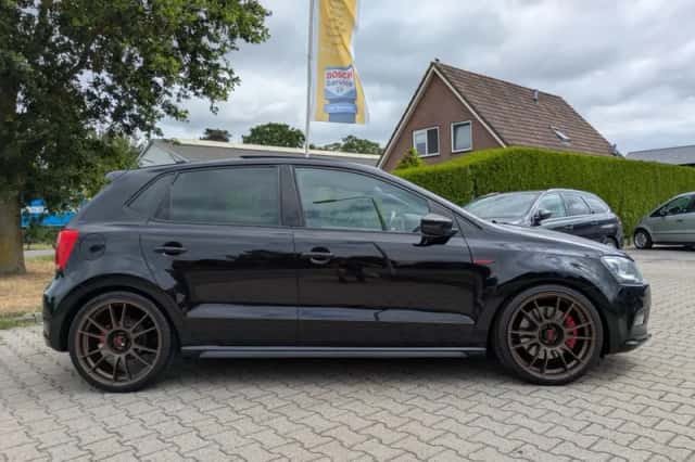 Volkswagen Polo (2013) thumbnail 4