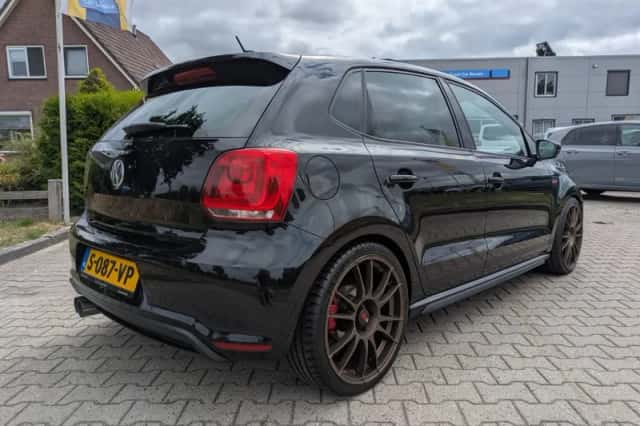 Volkswagen Polo (2013) thumbnail 5