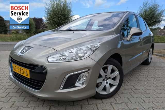 Peugeot 308 (2012) thumbnail 1