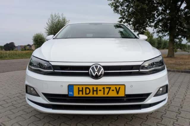 Volkswagen Polo (2021) thumbnail 2