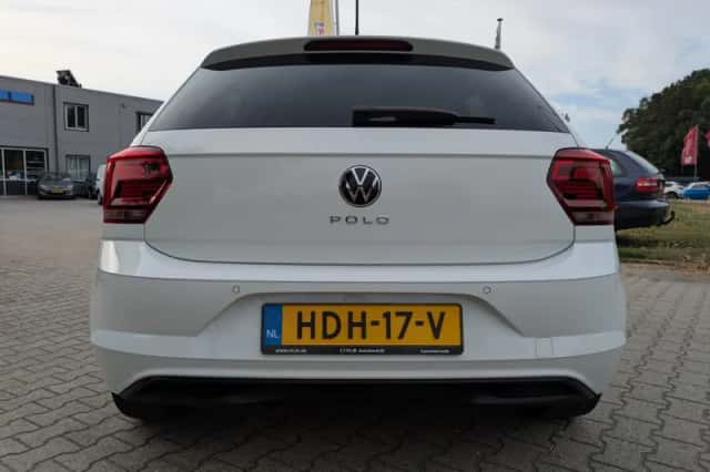 Volkswagen Polo (2021) thumbnail 6