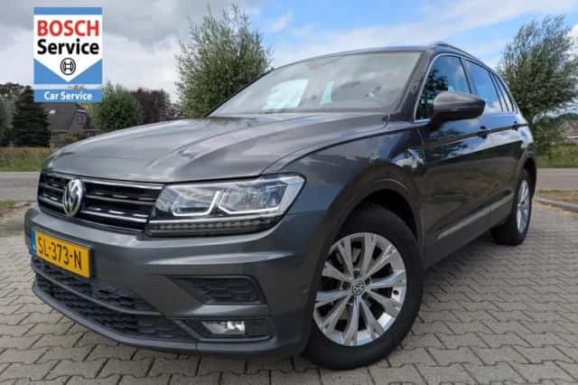 Volkswagen Tiguan (2018) thumbnail 1