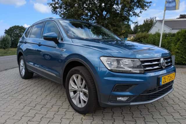 Volkswagen Tiguan (2019) thumbnail 3