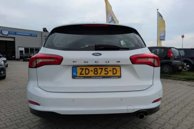Ford Focus (2019) thumbnail 6