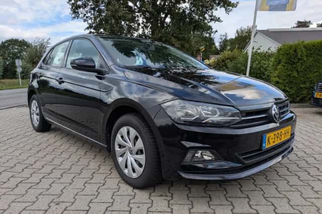 Volkswagen Polo (2021) thumbnail 3