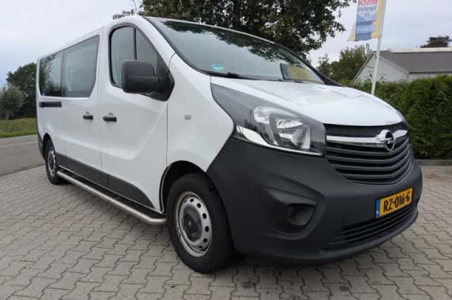 Opel Vivaro (2018) thumbnail 3
