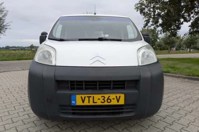 Citroën Nemo (2011) thumbnail 2