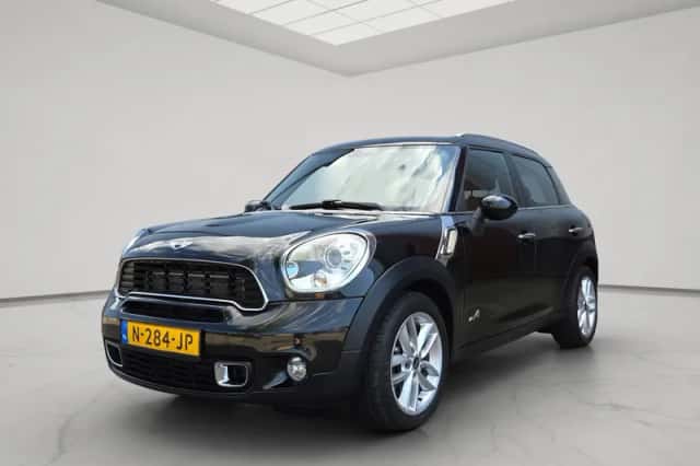 MINI Countryman (2010) thumbnail 5