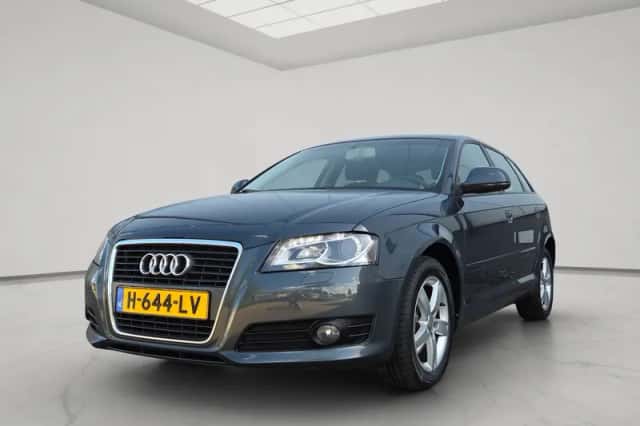 Audi A3 (2009) thumbnail 5