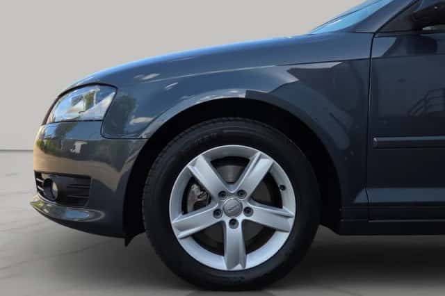 Audi A3 (2009) thumbnail 6