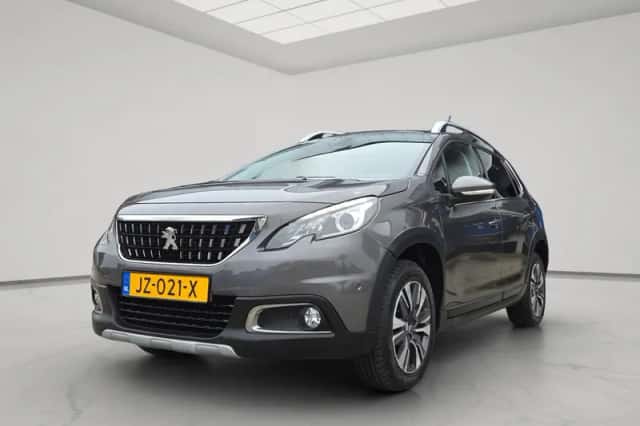 Peugeot 2008 (2016) thumbnail 5
