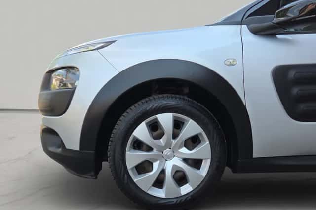 Citroën C4 Cactus (2015) thumbnail 6