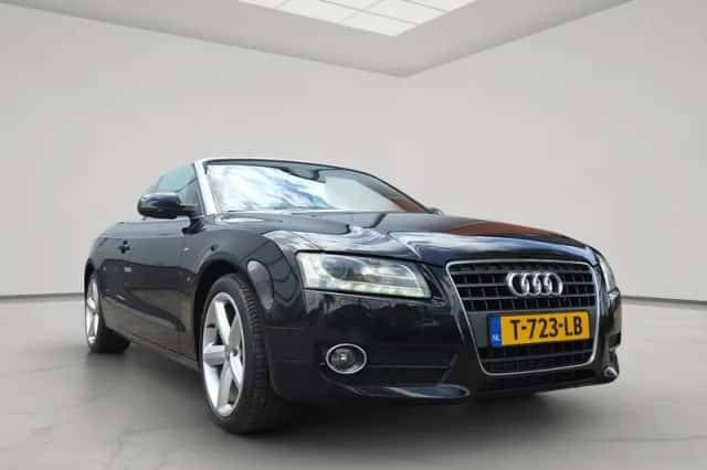 Audi A5 (2011) thumbnail 1