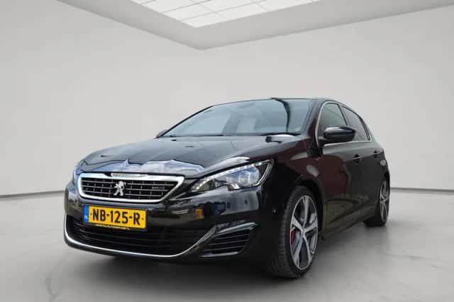 Peugeot 308 (2017) thumbnail 5