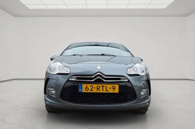 Citroën DS3 (2011) thumbnail 3
