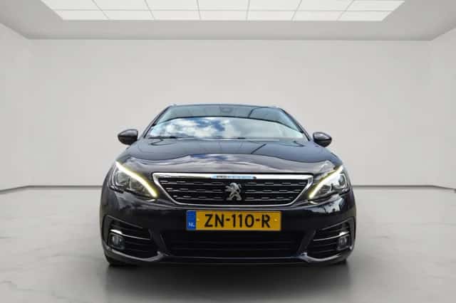 Peugeot 308 (2019) thumbnail 3