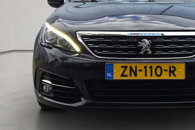 Peugeot 308 (2019) thumbnail 4