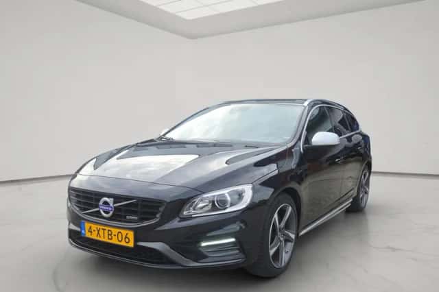 Volvo V60 (2014) thumbnail 5