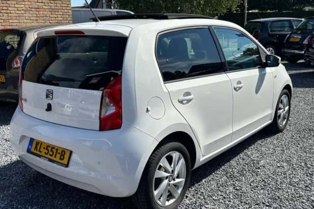 SEAT Mii (2016) thumbnail 5