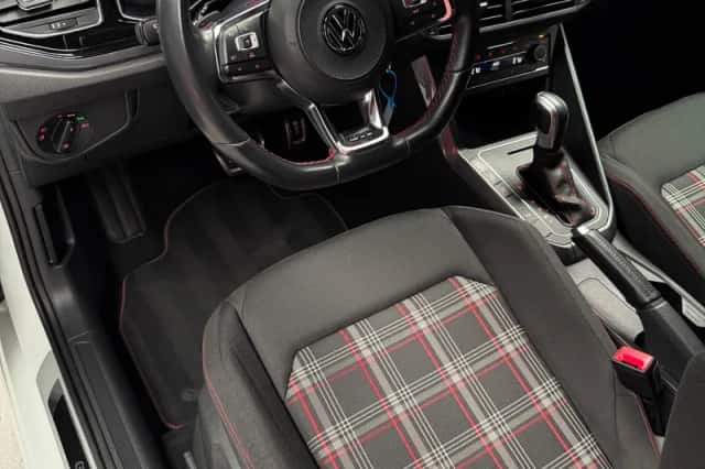 Volkswagen Polo (2020) thumbnail 3
