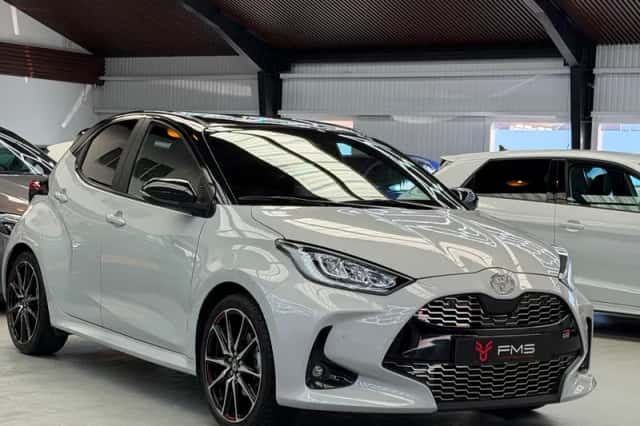 Toyota Yaris (2024) thumbnail 6