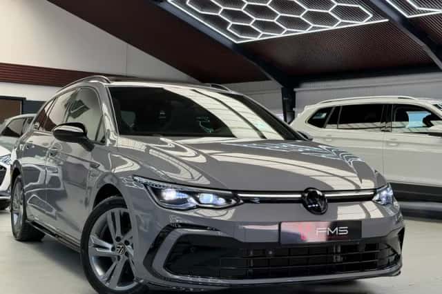 Volkswagen Golf (2023) thumbnail 1