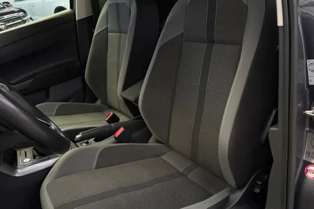 Volkswagen Polo (2024) thumbnail 4