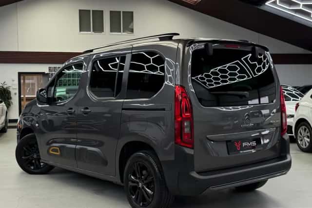 Citroën Berlingo (2021) thumbnail 2