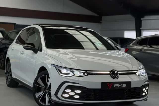 Volkswagen Golf (2024) thumbnail 1