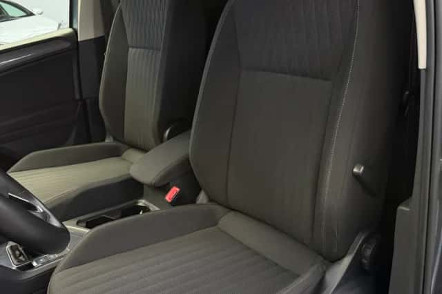 Volkswagen Tiguan All-Space (2022) thumbnail 4