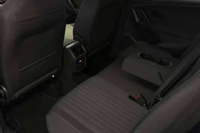 Volkswagen Tiguan All-Space (2022) thumbnail 5