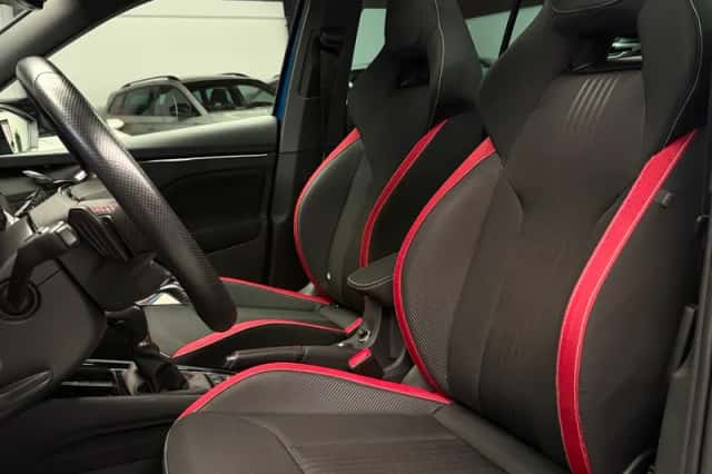 Škoda Kamiq (2022) thumbnail 4