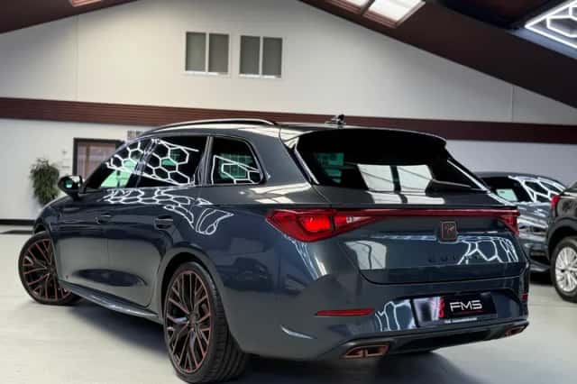 CUPRA Leon Sportstourer (2022) thumbnail 2