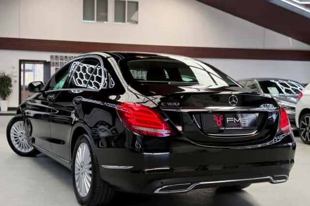 Mercedes-Benz C-Klasse (2014) thumbnail 2
