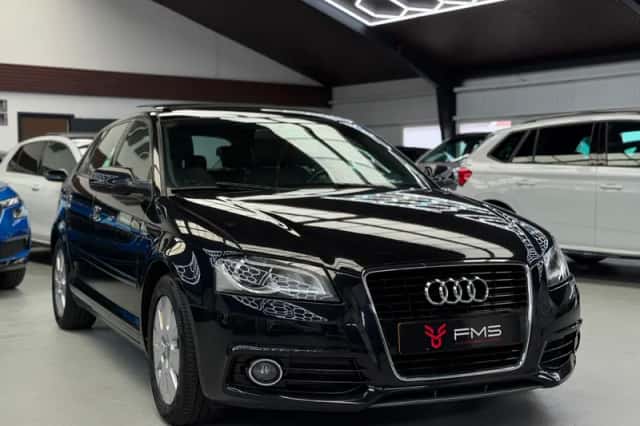 Audi A3 (2012) thumbnail 6