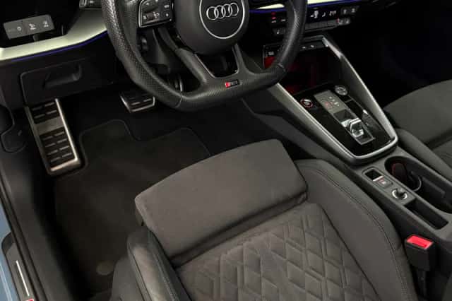 Audi RS 3 (2022) thumbnail 3