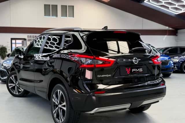 Nissan Qashqai (2018) thumbnail 2