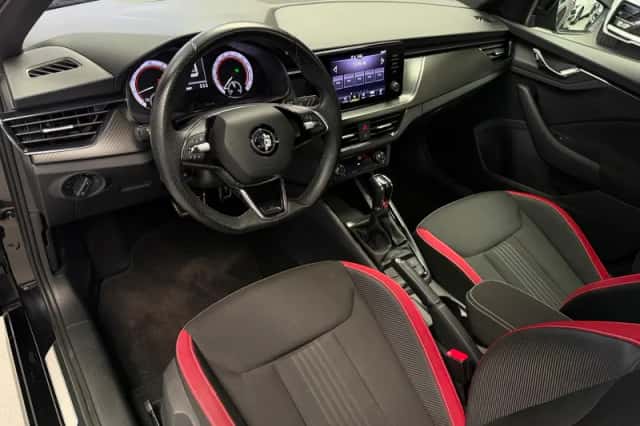 Škoda Kamiq (2022) thumbnail 3