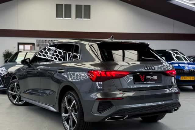 Audi A3 (2020) thumbnail 2