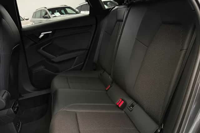 Audi A3 (2020) thumbnail 5