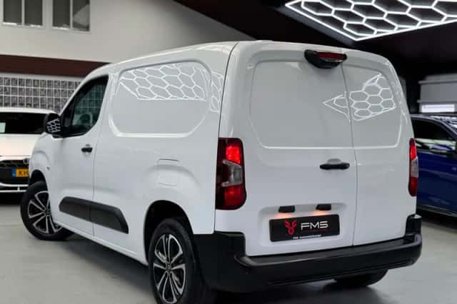 Citroën Berlingo (2022) thumbnail 2