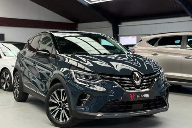 Renault Captur (2021) thumbnail 1