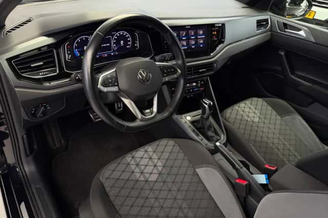 Volkswagen Taigo (2023) thumbnail 3
