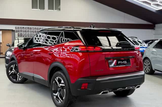 Peugeot 2008 (2025) thumbnail 2
