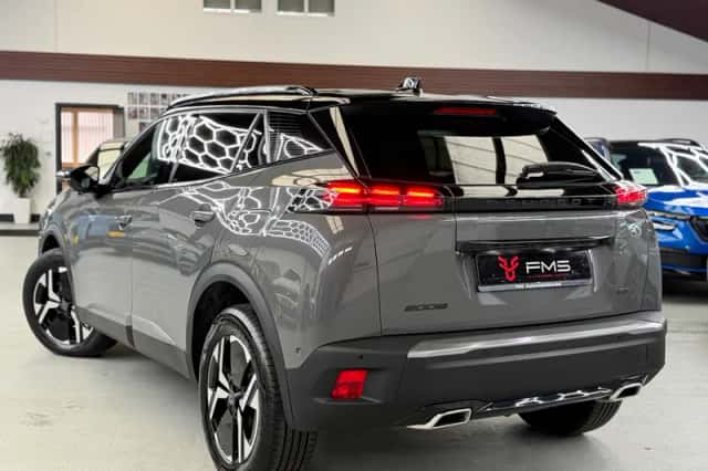 Peugeot 2008 (2024) thumbnail 2