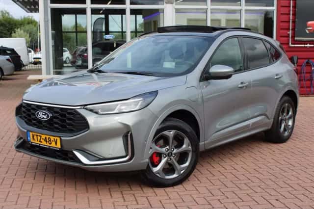 Ford Kuga (2025) thumbnail 1