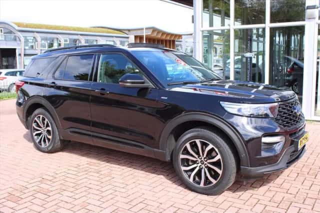 Ford Explorer (2021) thumbnail 6